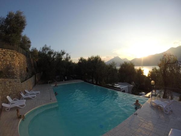 Holiday Mantovani, Prenota  Hotel con piscina a Veneto, Piscina