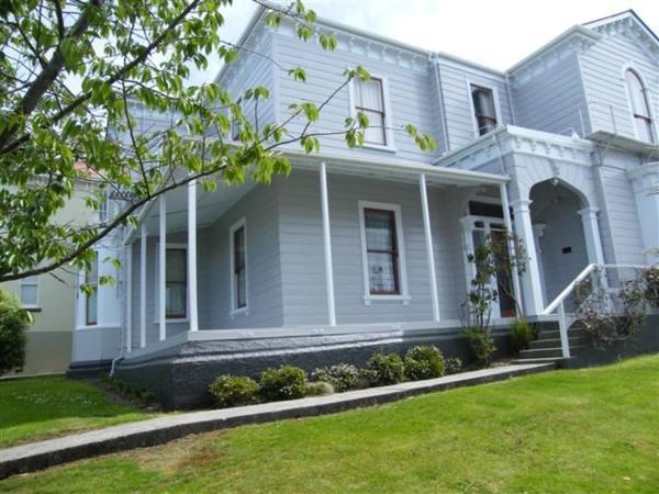 Ballymena House, Buchen Sie  Dunedin 