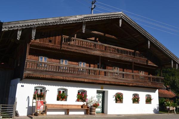 Bauernhof Kaspergut, Reserva ahora  Hoteles en Alta Austria con aparcamiento, Aparcamiento