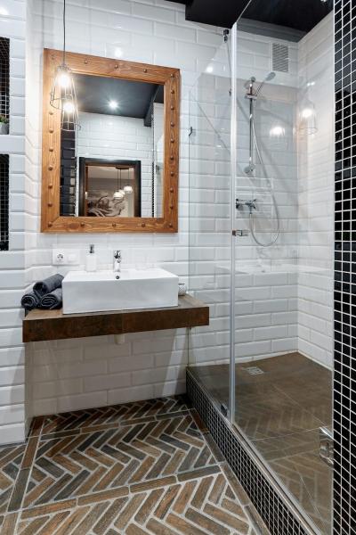 Apartments-1 CENTER МЕТРО Олимпийская, Buchen Sie Ferienwohnung Hotels in Kyiv Region mit Parkplatz, Parkplätze