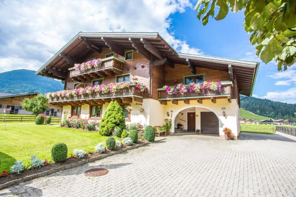Landhaus Olga, Reserva ahora  Hoteles en Salzburgo con aparcamiento, Aparcamiento