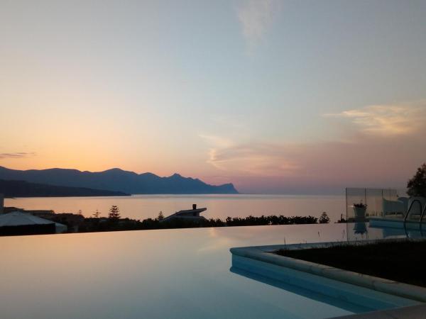 Villa Piscina sul Mare