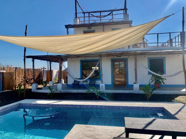Secret Garden Cottage, Reserva ahora  Hoteles con piscina en Escuintla, Piscina