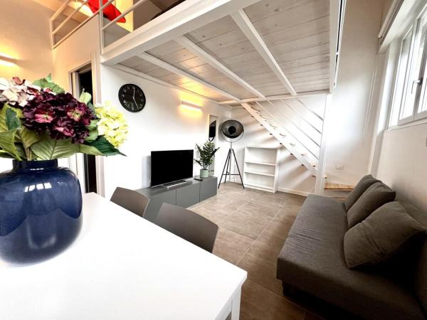 Fontanili Loft - Bocconi - Olympic Village, Book  Milan Lombardy