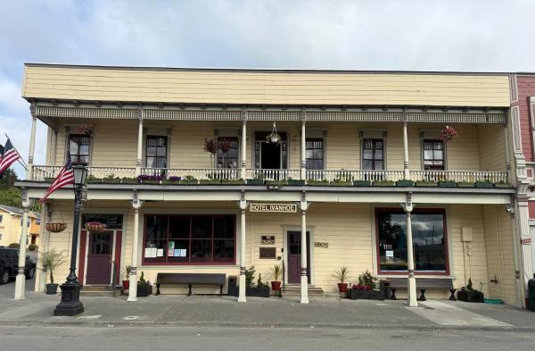 Hotel Ivanhoe, Buchen Sie  Ferndale 