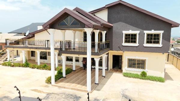 Royal Galaxy Hotel, Buchen Sie  Kumasi Ghana