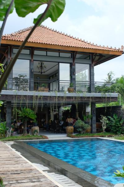 Omnni Villa Borobudur, Reserva ahora  Hoteles en Borobudur con aparcamiento, Aparcamiento