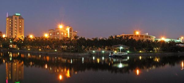 Camela Hotel & Resort, Buchen Sie  Cam Lo Hai Phong