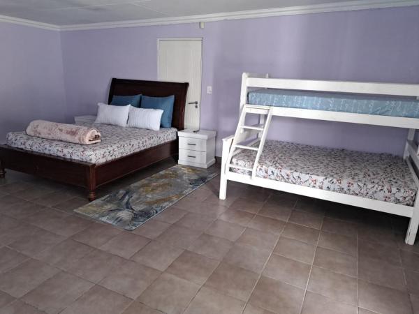 Nexus Guest House Alberton, Buchen Sie  Alberton Gauteng