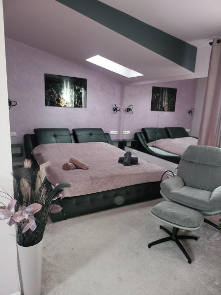 TABATA FITNESS Apartments DEVA, Prenota Appartamento Hotel a Deva con parcheggio, Parcheggio