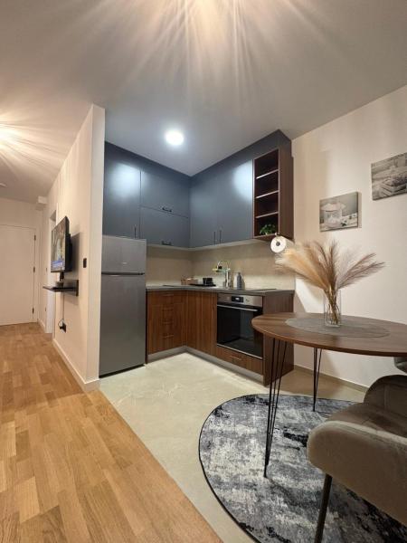 Cute Comfort Apartments, Buchen Sie Ferienwohnung Hotels in Zentralserbien mit Parkplatz, Parkplätze