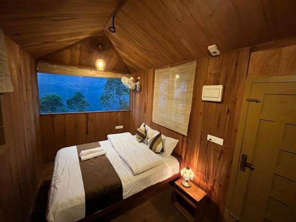 Woodbee Resort, Buchen Sie  Pooppara Kerala