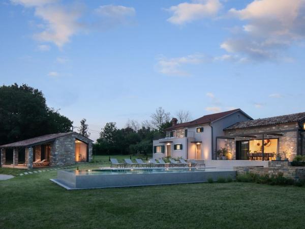 Villa Baracchi Comfortable holiday residence, Reserva ahora  Hoteles en Istria central con piscina, Piscina