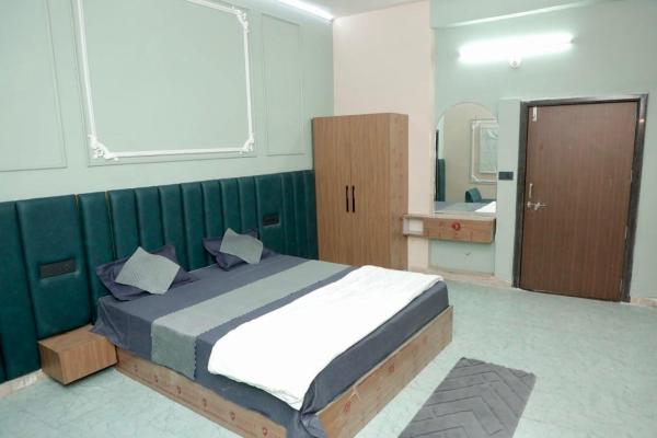 Premium Place, Prenota  Chittorgarh 