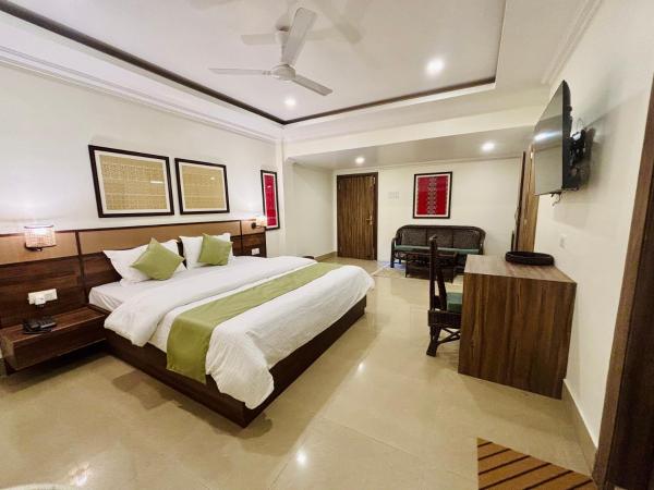 The Harmony Heritage Near Paltan Bazar, Buchen Sie  Hotels in Assam mit Parkplatz, Parkplätze