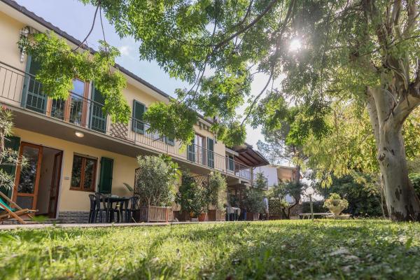 Casa Vacanze Lentisco by ElbaSummer, Reserva ahora  Hoteles en Elba con aparcamiento, Aparcamiento
