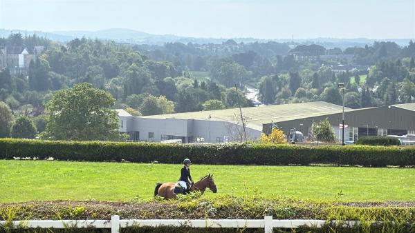 Cavan Equestrian Estate, Prenota  Cavan Cavan