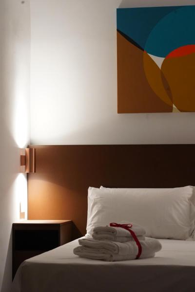 Rooms Around, Buchen Sie  Neapel Kampanien