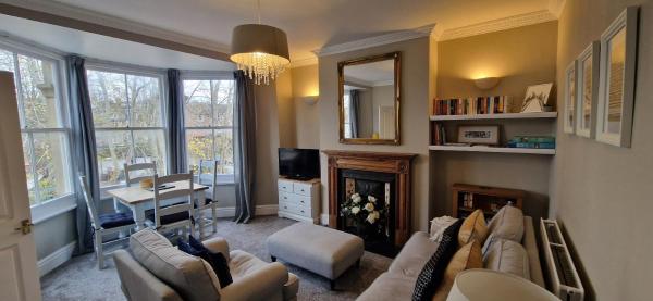 Idyllic Abode in Picturesque Clifton Village, Buchen Sie  Hotels in Bristol mit Parkplatz, Parkplätze