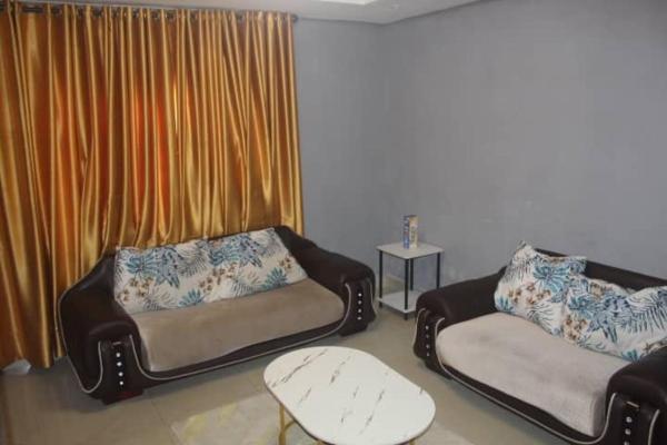 Lion Edge Properties, Buchen Sie  Hotels in Lagos mit Parkplatz, Parkplätze