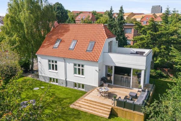 Villa in the Heart of Aarhus, Réserver  Århus 