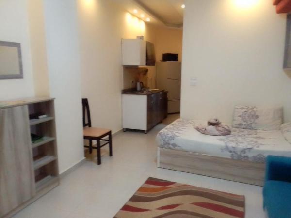 Casablanca Beach Appartment, Prenota  Hotel con piscina a Mar Rosso, Piscina