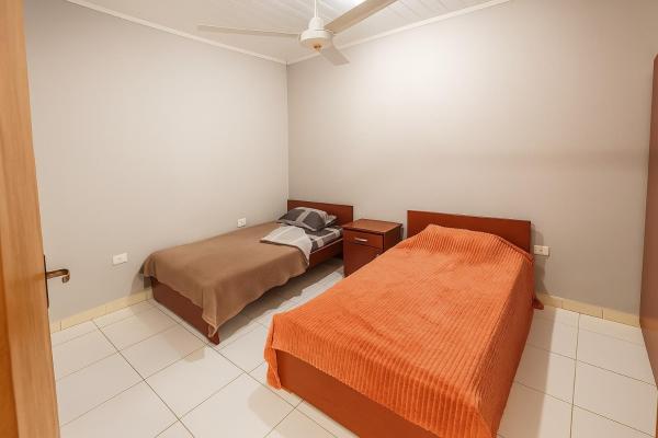 Apartamentos Encarnación Paz y Naturaleza, Reserva ahora  Hoteles en Itapua con aparcamiento, Aparcamiento
