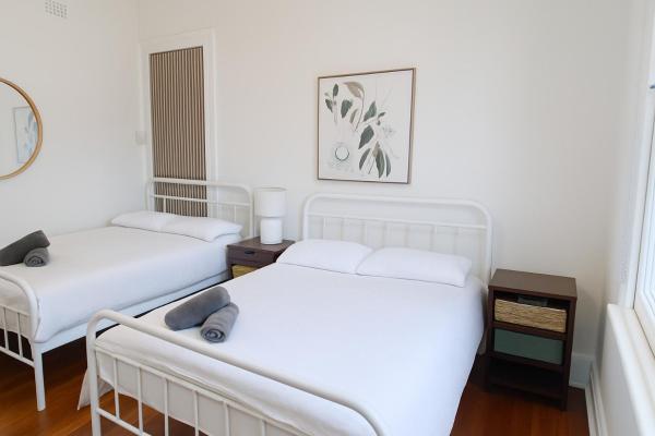 Self contained House in Ashfield, Book  Sydney Sydney Region, near Ashfield Aquatic Centre