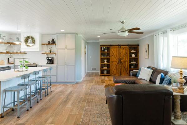 Luxury Villa with Gym & Trails - Pets Welcome, Prenota  Nashville Indiana