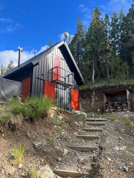 Cabaña sobre el Lago Cholila, Prenota  Cholila 