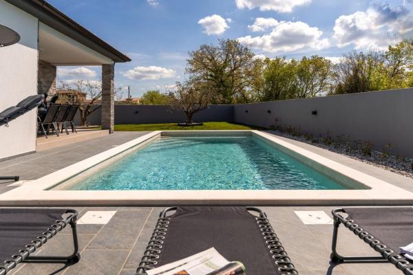 Villa Barbara by Villsy, Reserva ahora  Hoteles en Istria central con piscina, Piscina