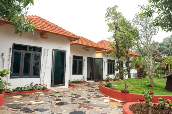 Tràng An Ước Nguyện Homestay, Prenota  Hotel a Ninh Binh con parcheggio, Parcheggio