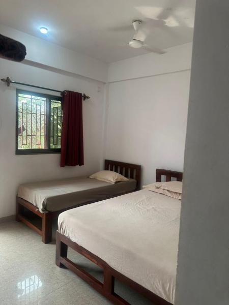 Laxmi house, Prenota  Arambol Distretto di Goa Nord