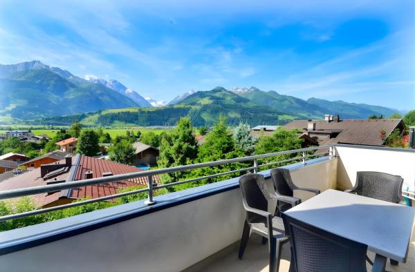 Kitzsteinhorn Panorama Apartment, Reserva ahora  Hoteles en Salzburgo con aparcamiento, Aparcamiento