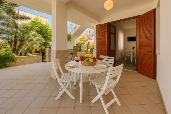 Villa Per Sole Mare e Relax, 200 mt dalla spiaggia, Buchen Sie  Hotels in Sizilien mit Parkplatz, Parkplätze