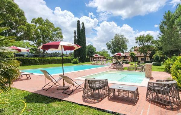 Villa Magnolia, Buchen Sie  Bagno Roselle Toskana