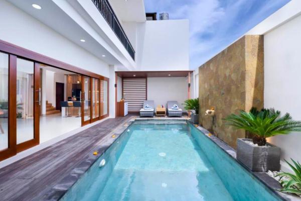 Zelene Elegant 3 BR Private Pool Villa ZN404, Buchen Sie  Hotels mit Pool in Badung, Schwimmbad