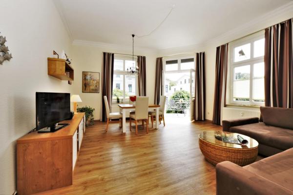 Brise Villa Lindenstraße App 07, Reserva ahora  Hoteles en Usedom con aparcamiento, Aparcamiento