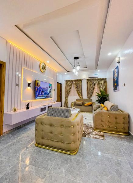 La Veda Manor Luxury Apartment