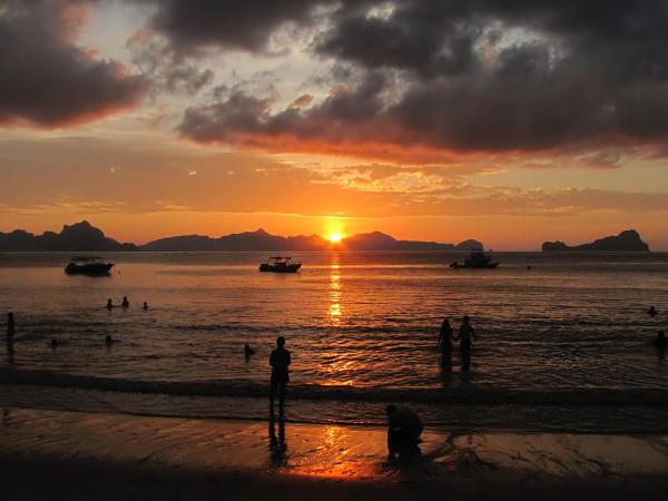 Calitang Pearl Lodge, Reserva ahora  Hoteles en Palawan con aparcamiento, Aparcamiento