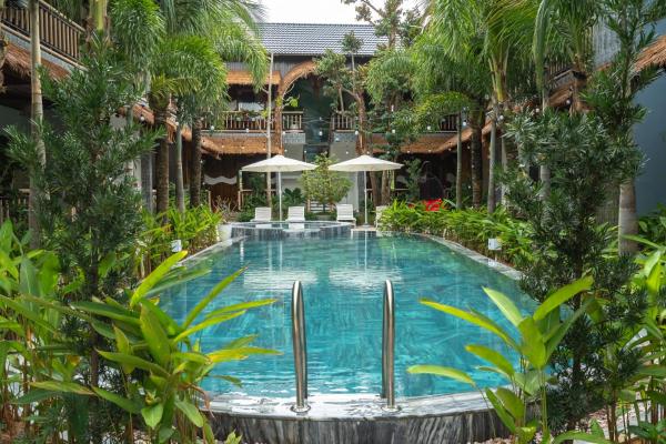 Le Bambou Resort & Spa Phu Quoc, Buchen Sie  Hotels mit Pool in Mekongdelta, Schwimmbad