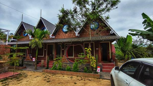 Wood stone villa coorg, Réserver  Madikeri 