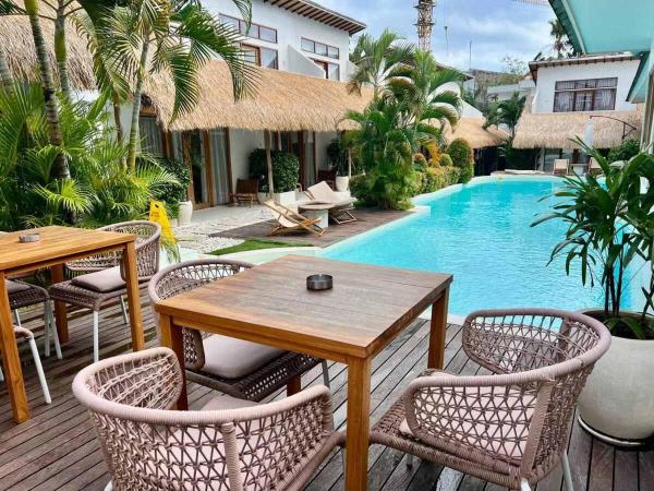 1BR Tropical Villa With Pool - Canggu - Berawa, Buchen Sie  Hotels mit Pool in Badung, Schwimmbad