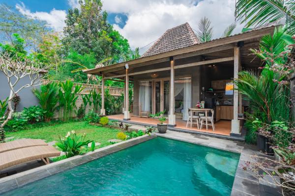 Revandra Villa Ubud, Reserva ahora  Hoteles con piscina en Bali, Piscina