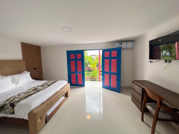 Mahawi Resort, Book  Coffee Triangle Hotels with a Pool, Swimming Pool