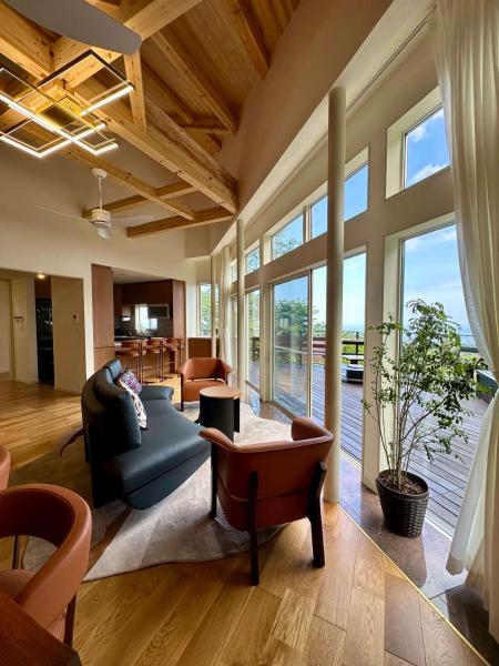 ISANA Panorama Villa パノラマヴィラ 天然温泉 大室山 絶景 Spectacular Ocean View, close to Mt Omuro, with hotsprings & free BBQ, Prenota  Ito 