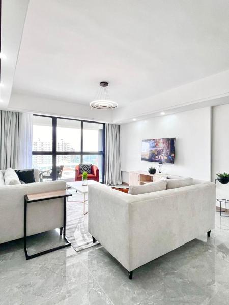 royal essence three bedroom apartment with swimming pool ,ample parking equipped gym children playground and amazing scenic city views, Buchen Sie Ferienwohnung Nairobi CBD Nairobi