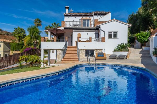 Lets in the Sun - Villa Bonita, Prenota  La Cala de Mijas Costa del Sol