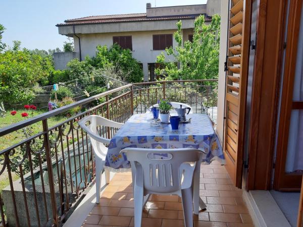Villa Nicole - STELLA MARINA APARTMENT, Réserver Appartement Isca Marina Calabre