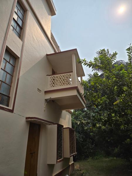 Indrapuri Home Stay, Reserva ahora  Hoteles en Bengala Occidental con aparcamiento, Aparcamiento